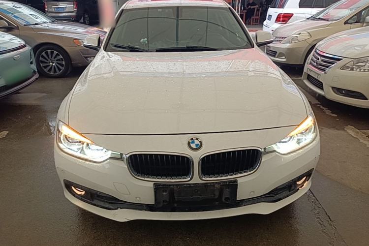 Used BMW 3 Series 2016 320i Fashion Model Front