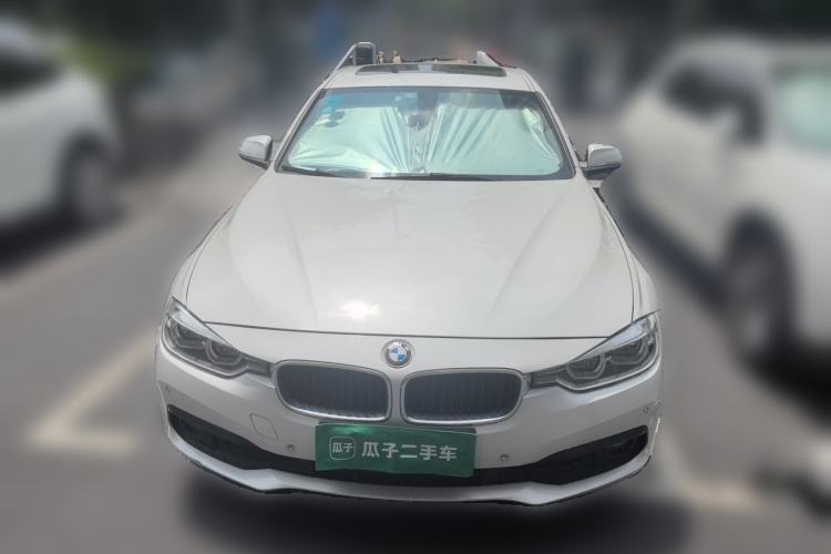 Used BMW 3 Series 2016 316i Fashion Model Front
