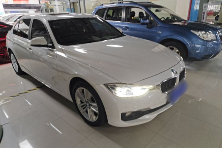 Used BMW 3 Series 2016 320Li Ambition Model Front Right 45 Deg