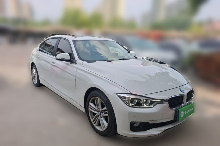 Used BMW 3 Series 2016 320Li Fashion Model Front Right 45 Deg
