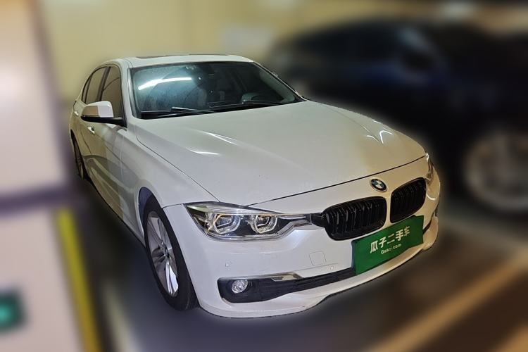 Used BMW 3 Series 2016 320Li Ambition Model Front Right 45 Deg