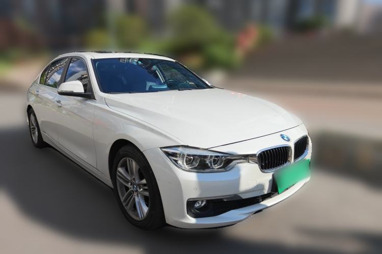 Used BMW 3 Series 2016 320Li Fashion Model Front Right 45 Deg