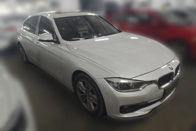 Used BMW 3 Series 2016 320Li Fashion Model Front Right 45 Deg