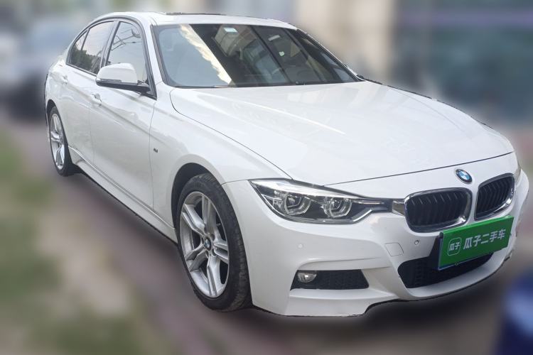 Used BMW 3 Series 2016 320i M Sport Front Right 45 Deg