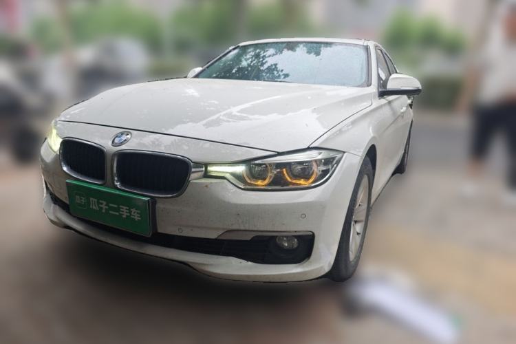 Used BMW 3 Series 2016 316Li Fashion Model Front Right 45 Deg