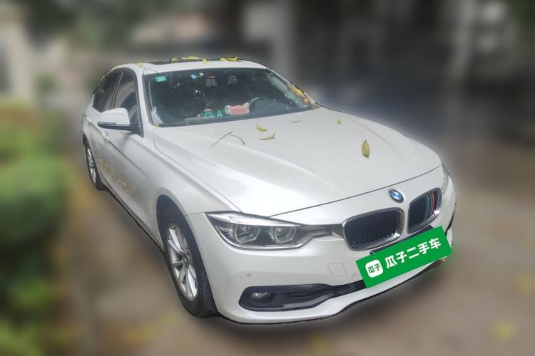 Used BMW 3 Series 2016 316i Fashion Model Front Right 45 Deg