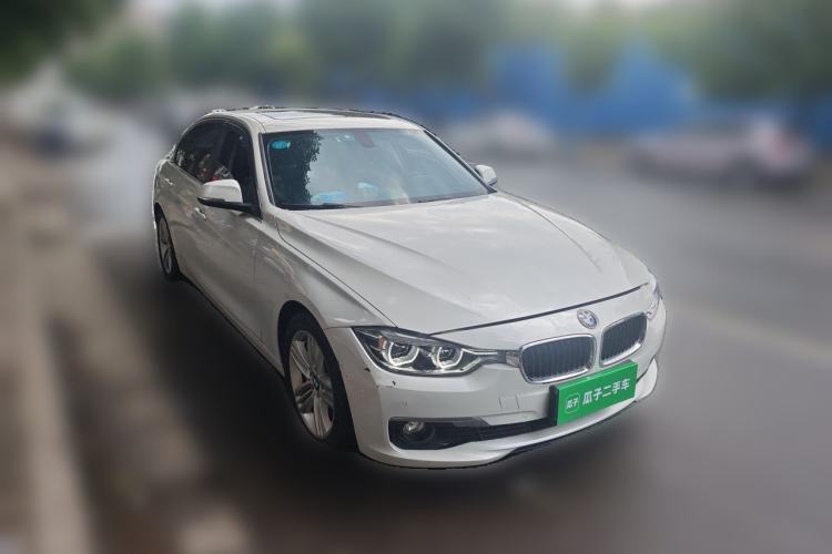 Used BMW 3 Series 2016 320Li Ambition Model Front Right 45 Deg
