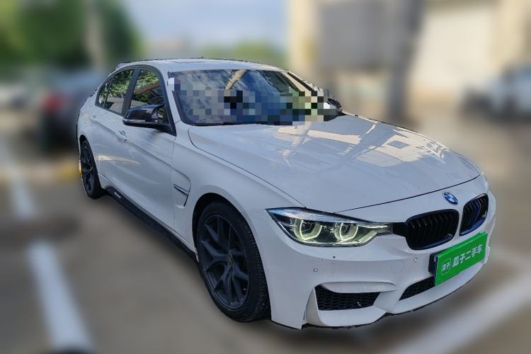 Used BMW 3 Series 2016 320i Fashion Model Front Right 45 Deg