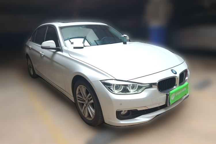 Used BMW 3 Series 2016 320Li Fashion Model Front Right 45 Deg