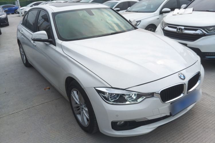 Used BMW 3 Series 2016 320Li Fashion Model Front Right 45 Deg