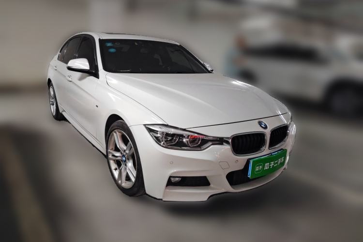 Used BMW 3 Series 2016 328i M Sport Front Right 45 Deg