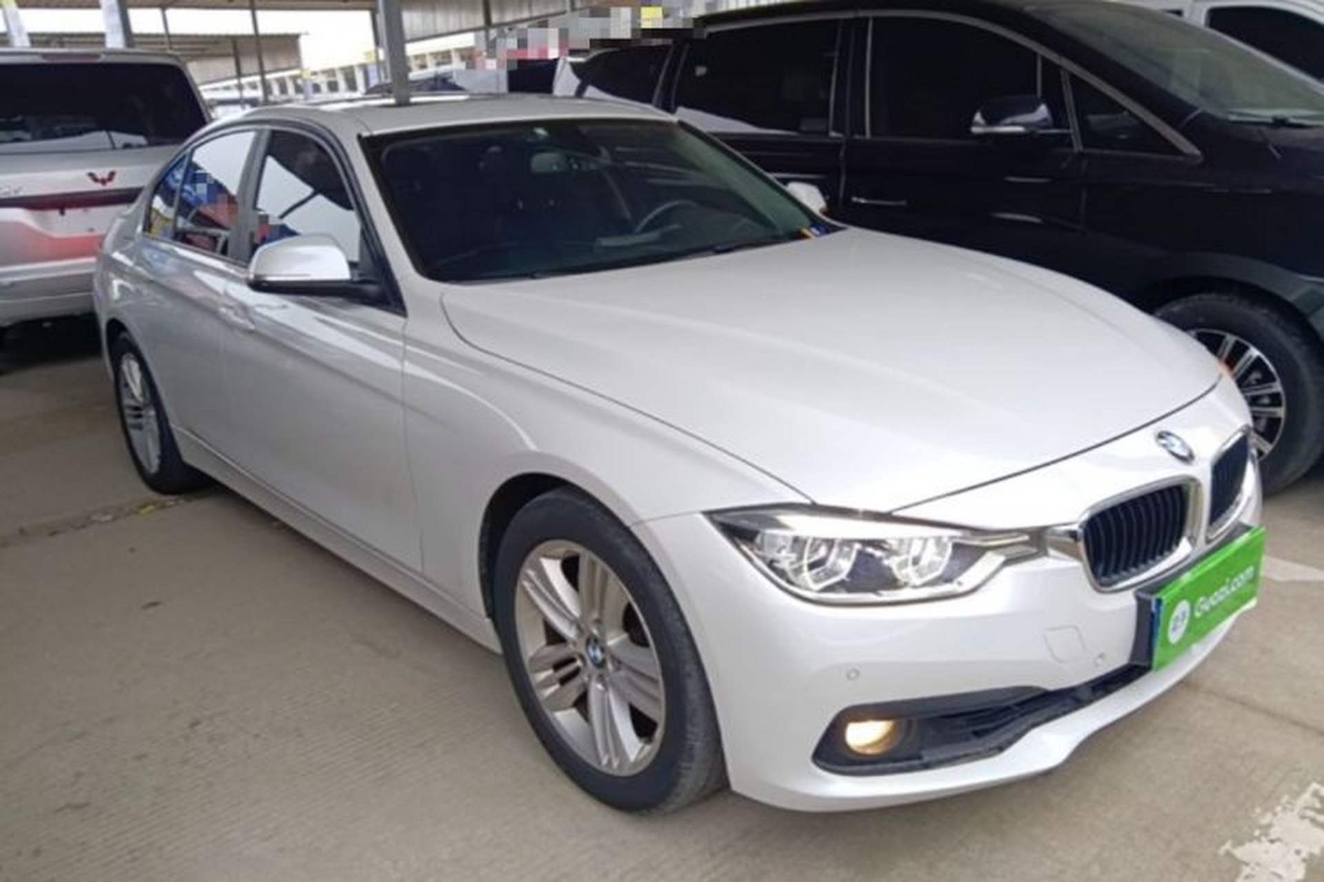 Used BMW 3 Series 2016 320i Fashion Model Front Right 45 Deg