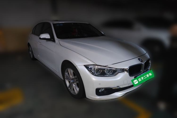 Used BMW 3 Series 2016 328Li Fashion Model Front Right 45 Deg
