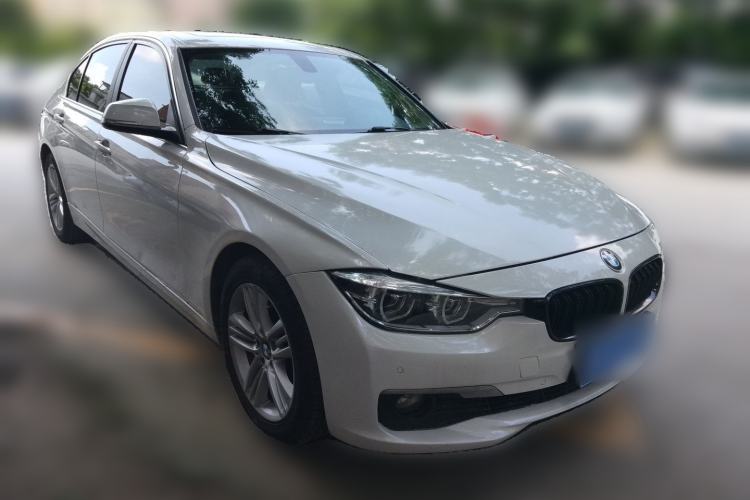 Used BMW 3 Series 2016 320Li Fashion Model Front Right 45 Deg
