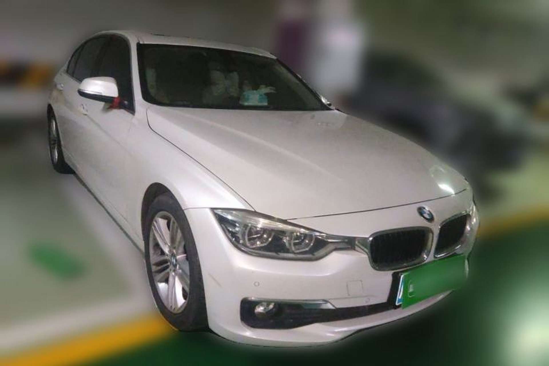 Used BMW 3 Series 2016 320Li Ambition Model Front Right 45 Deg