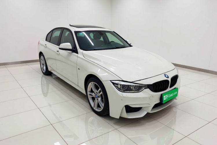 Used BMW 3 Series 2016 320i M Sport Front Right 45 Deg