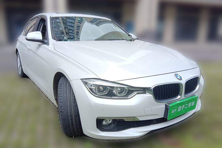 Used BMW 3 Series 2016 320Li Ambition Model Front Right 45 Deg