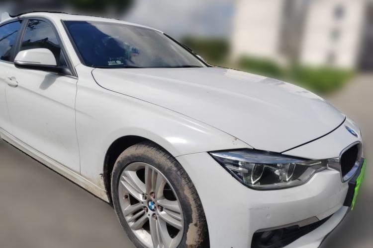 Used BMW 3 Series 2016 320Li Fashion Model Front Right 45 Deg