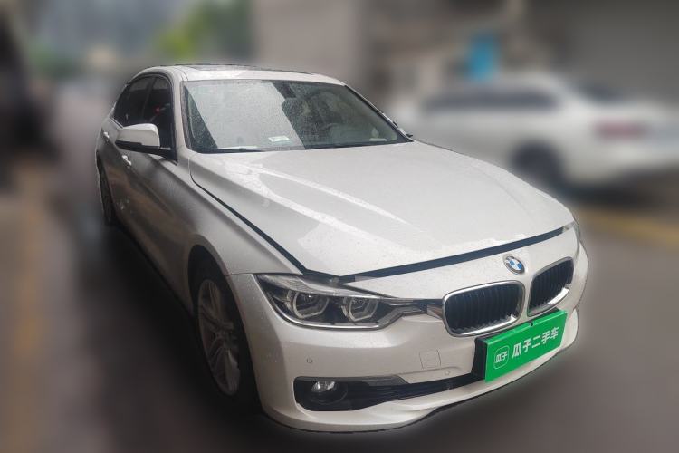 Used BMW 3 Series 2016 320Li Ambition Model Front Right 45 Deg