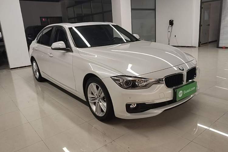 Used BMW 3 Series 2016 320Li Ambition Model Front Right 45 Deg