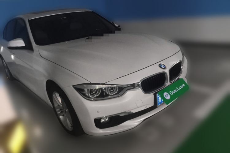Used BMW 3 Series 2016 320Li Fashion Model Front Right 45 Deg