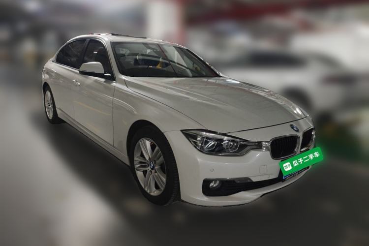 Used BMW 3 Series 2016 320Li Fashion Model Front Right 45 Deg