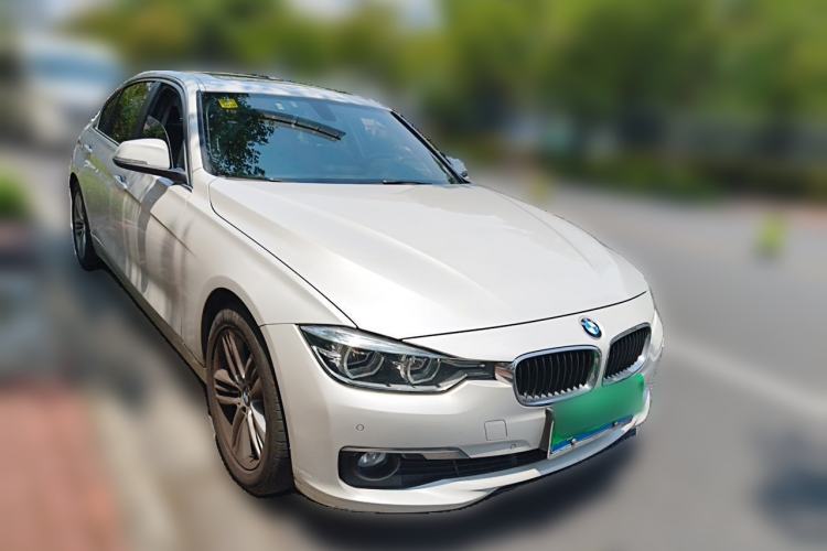 Used BMW 3 Series 2016 320Li Ambition Model Front Right 45 Deg