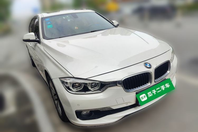 Used BMW 3 Series 2016 328Li Fashion Model Front Right 45 Deg