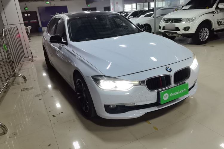 Used BMW 3 Series 2016 320Li Fashion Model Front Right 45 Deg