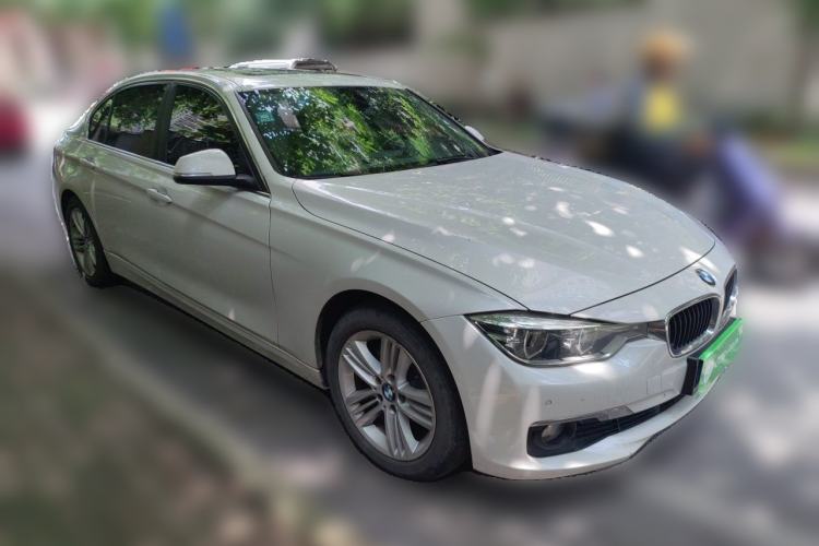 Used BMW 3 Series 2016 320Li Ambition Model Front Right 45 Deg