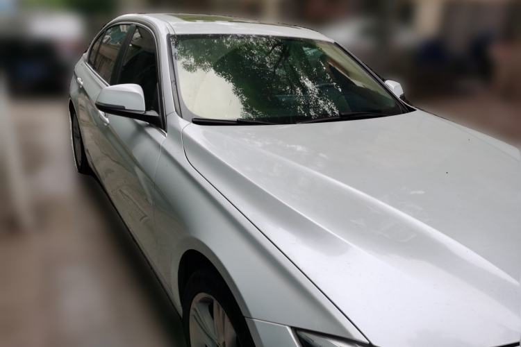 Used BMW 3 Series 2016 320Li Ambition Model Front Right 45 Deg