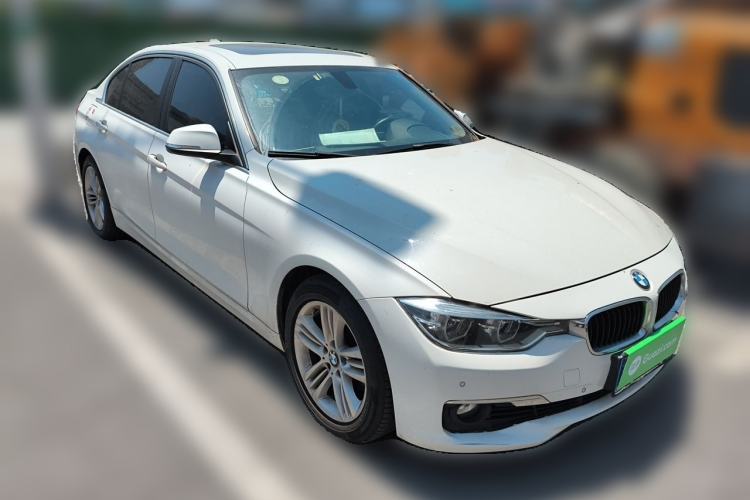 Used BMW 3 Series 2016 320Li Fashion Model Front Right 45 Deg