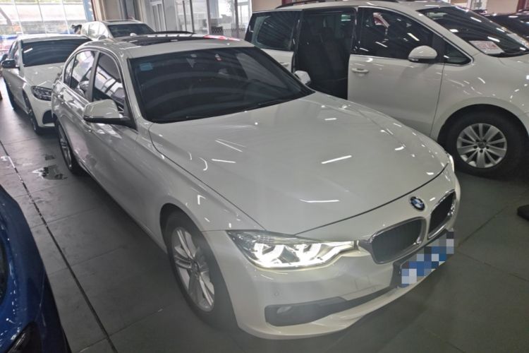 Used BMW 3 Series 2016 320Li Fashion Model Front Right 45 Deg