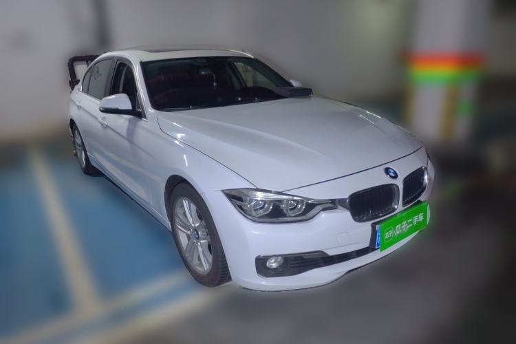 Used BMW 3 Series 2016 320Li Fashion Model Front Right 45 Deg