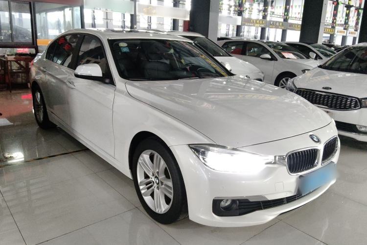 Used BMW 3 Series 2016 320Li Ambition Model Front Right 45 Deg