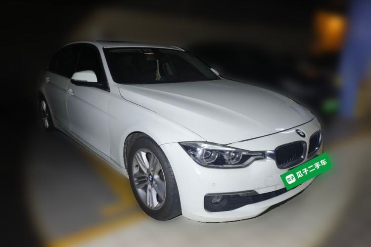 Used BMW 3 Series 2016 320Li Ambition Model Front Right 45 Deg