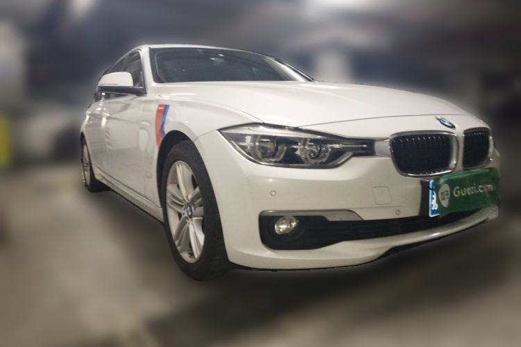 Used BMW 3 Series 2016 320Li Fashion Model Front Right 45 Deg