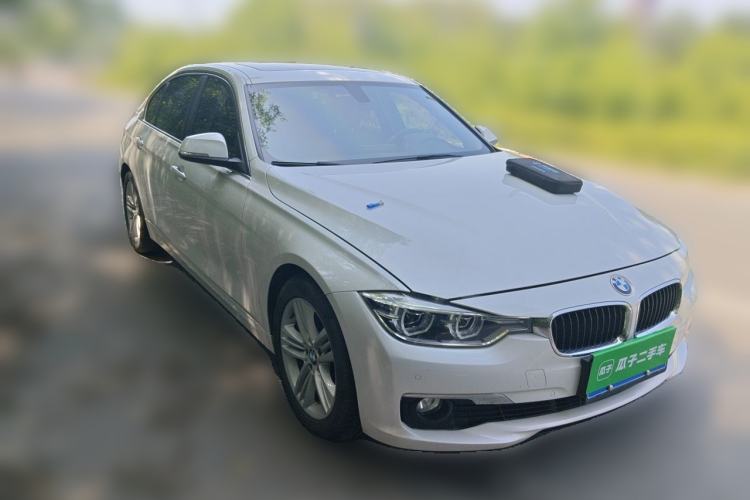 Used BMW 3 Series 2016 320Li Ambition Model Front Right 45 Deg