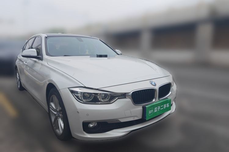 Used BMW 3 Series 2016 320Li Fashion Model Front Right 45 Deg