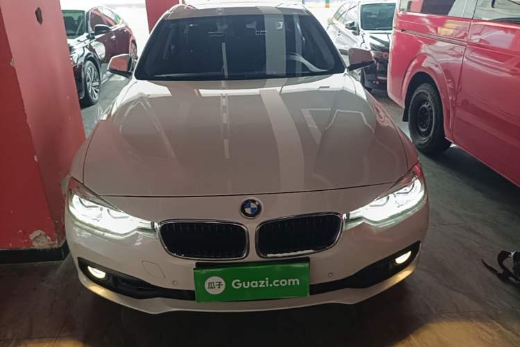 Used BMW 3 Series 2016 320i Fashion Model Front