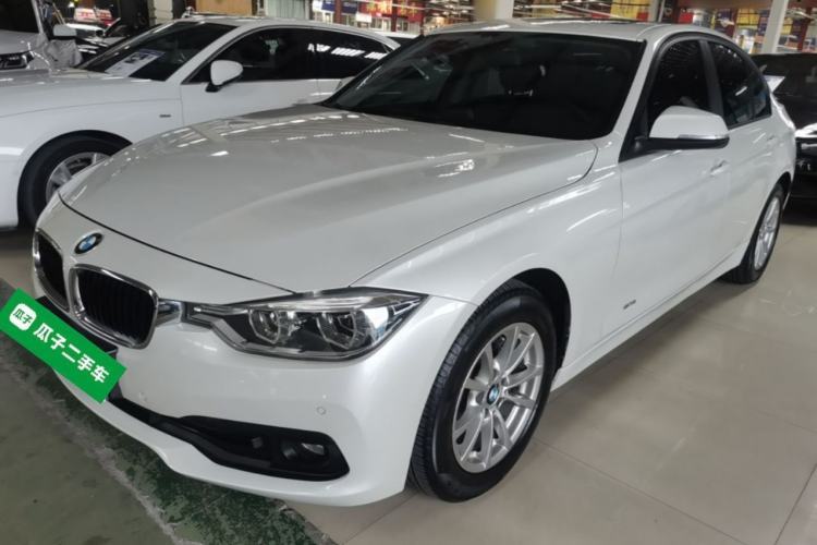 Used BMW 3 Series 2016 316i Fashion Model Guazi used car, China used car export, Used car for sale, Used BMW cars, Cheapest cars for sale