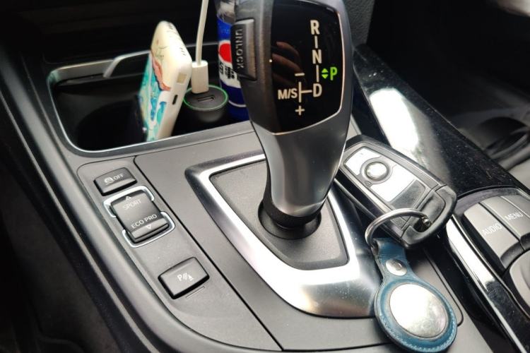 Used BMW 3 Series 2016 320Li Ambition Model Gear Lever