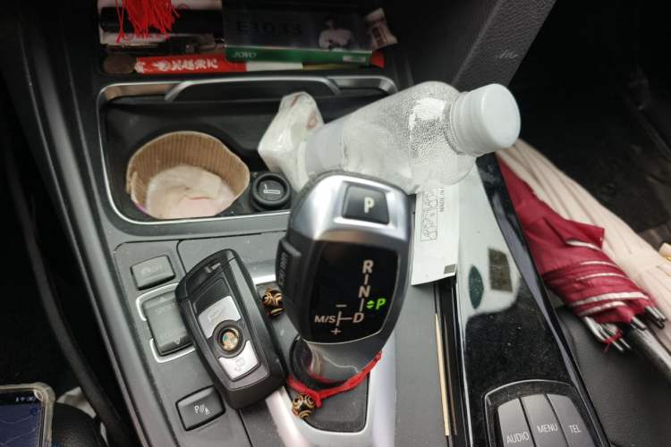 Used BMW 3 Series 2016 320Li Ambition Model Gear Lever