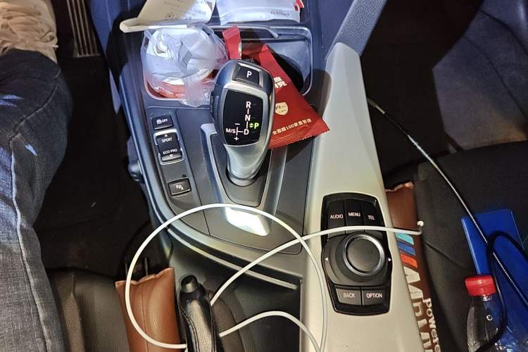 Used BMW 3 Series 2016 320Li Ambition Model Gear Lever