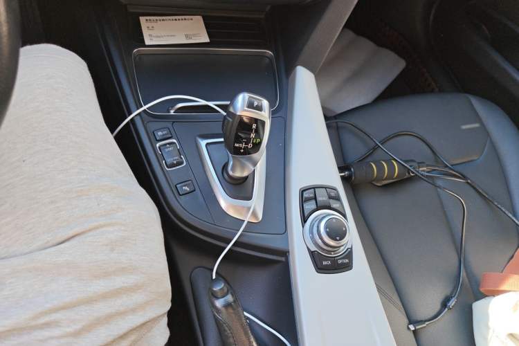 Used BMW 3 Series 2016 320Li Fashion Model Gear Lever