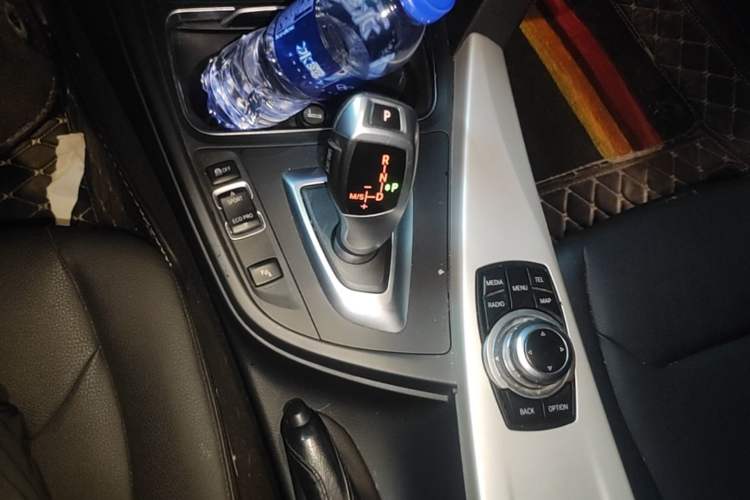 Used BMW 3 Series 2016 320Li Fashion Model Gear Lever