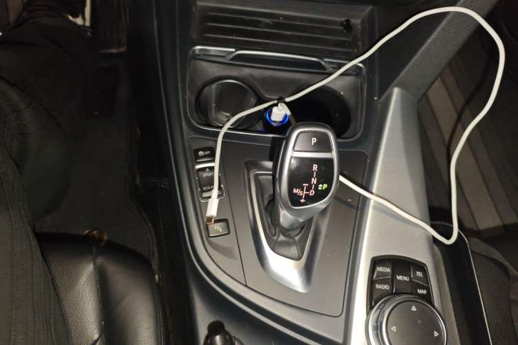 Used BMW 3 Series 2016 328Li Fashion Model Gear Lever