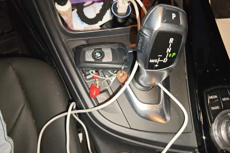 Used BMW 3 Series 2016 320i Fashion Model Gear Lever