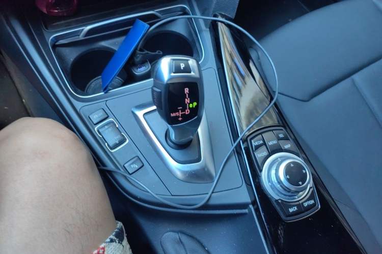 Used BMW 3 Series 2016 320Li Fashion Model Gear Lever