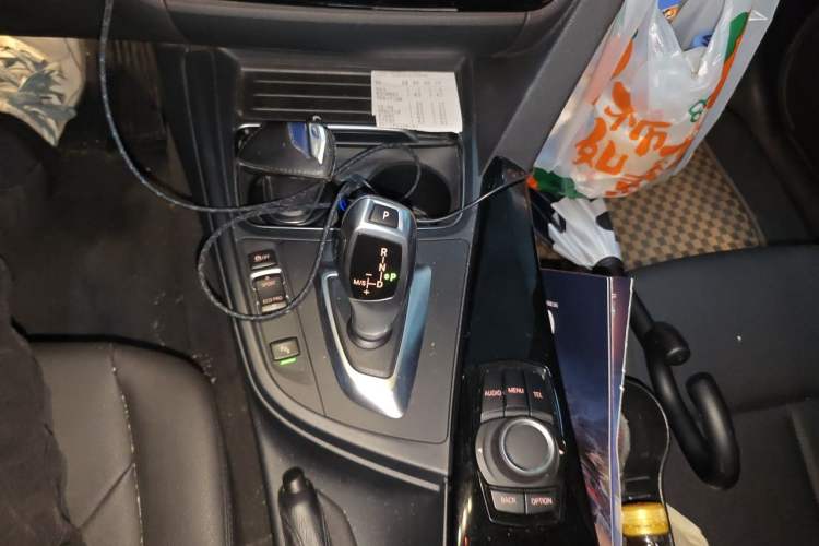 Used BMW 3 Series 2016 320Li Ambition Model Gear Lever